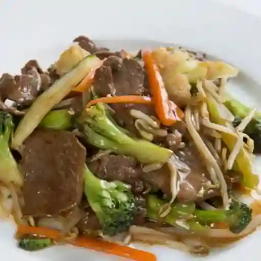 Chapsui de Carne Grande con Arroz