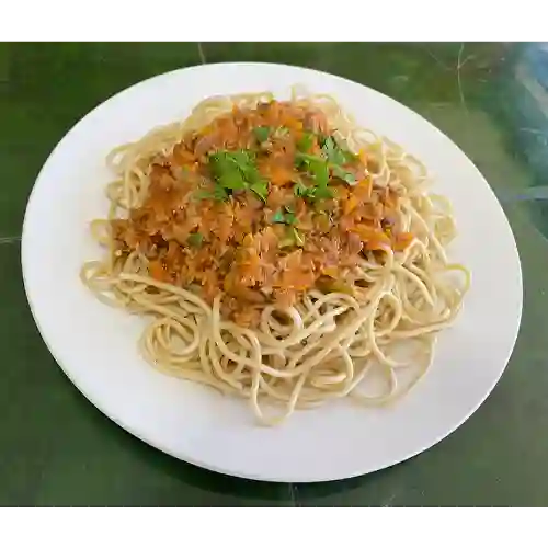 Spaguettis Boloñesa