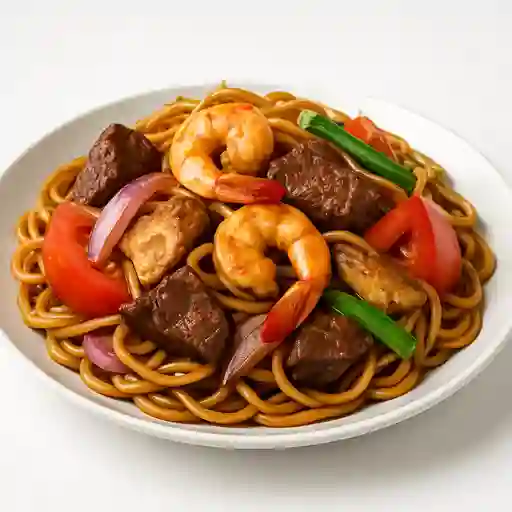 Tallarín Saltado Especial