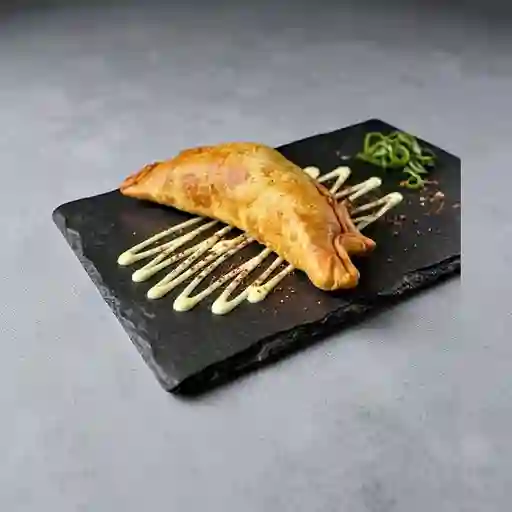 Empanada Camarón Queso Cebollín