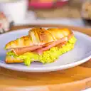 Croissant Jamón Serrano Palta