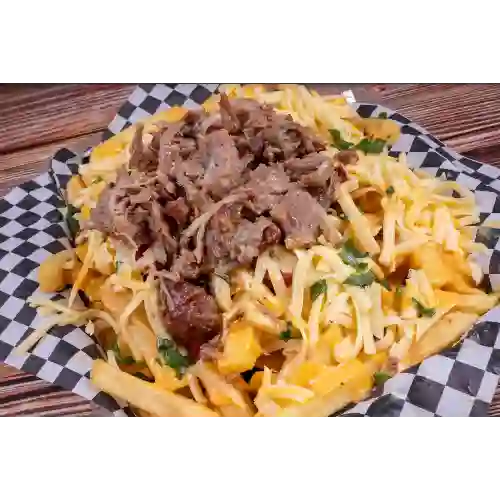 Papas Fritas con Pernil (Cerdo)