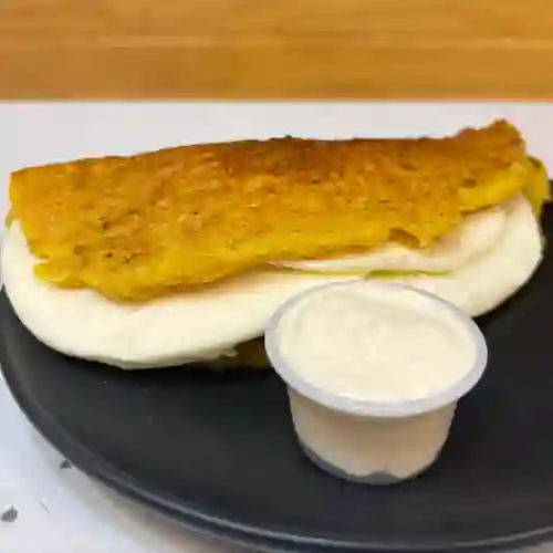 Cachapa con Queso de Mano