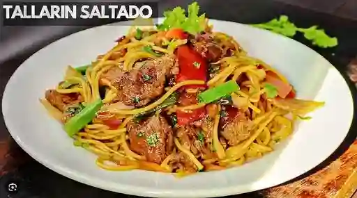 Tallarrin Saltado de Pollo/carne