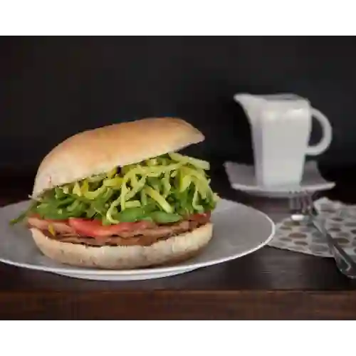 Sandwich Vegetariano 200g + Papas Gratis
