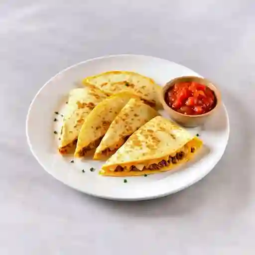 Quesadillas 4 Unds + Salsa