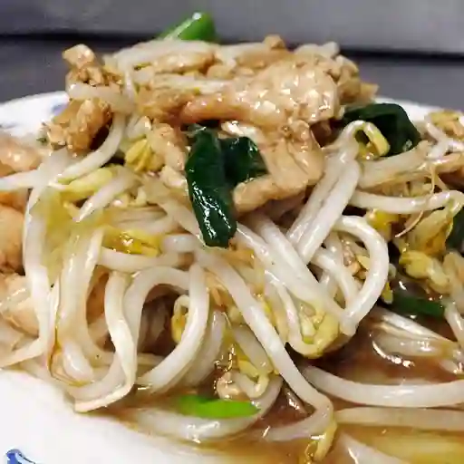 Diente de Dragon con Pollo