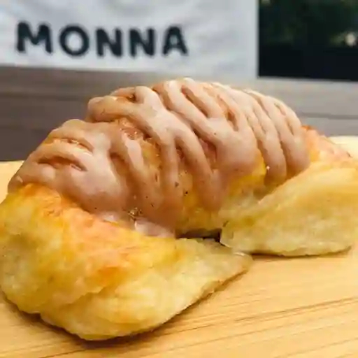 Medialuna Glasé de Canela