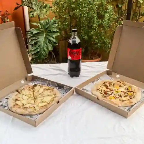 2 Pizzas Mas Bebida a Elección.