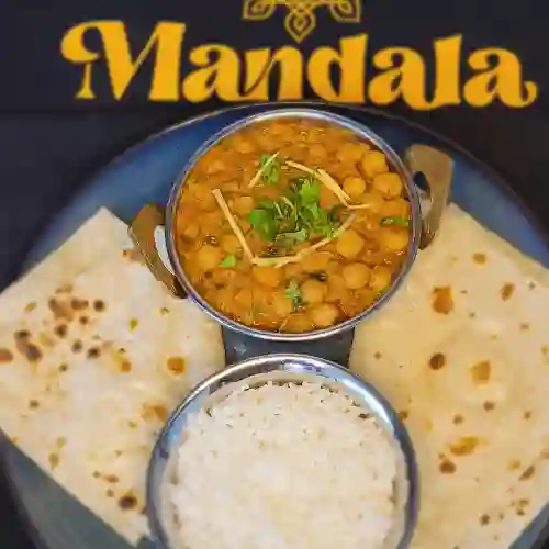 Combo Punjabi Chola con Arroz y Pan