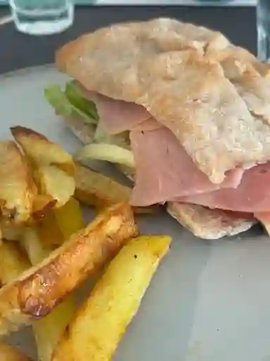 Sándwich de Jamón Cocido