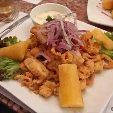 Chicharrón Mixto