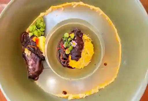 Asado de Tira al Merlot