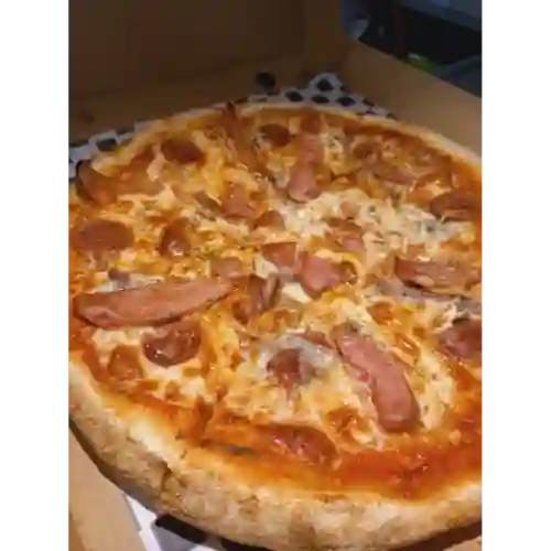 Pizza Parrillera
