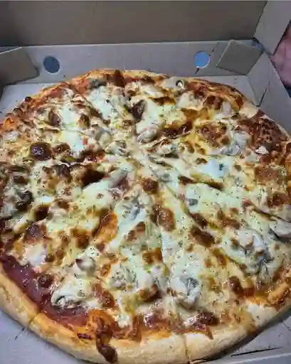 Pizza Mediana Pollo a la Crema