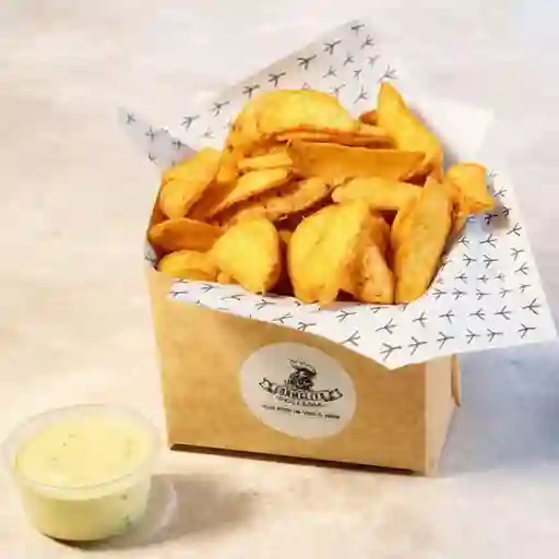 Papas fritas rústicas grandes