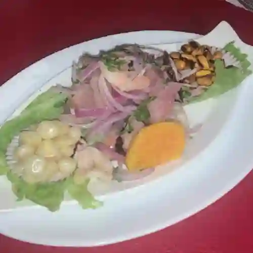 Ceviche Mixto