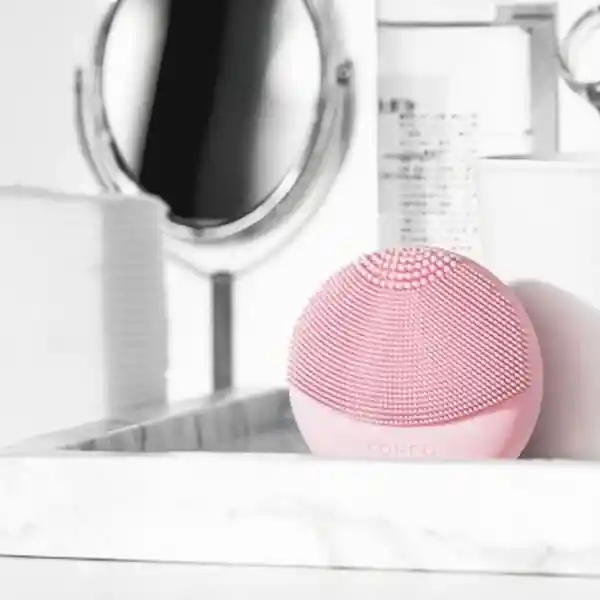 Foreo Cepillo Luna Play Plus de Limpieza Facial Rosa