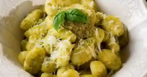 Al Pesto con Salmón