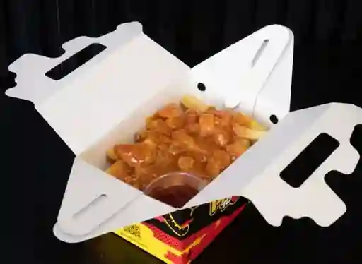 Caja Papas Fritas Pollo Agridulce 1 Salsa