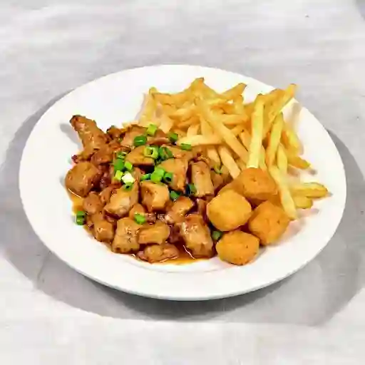 Colacion Papas Fritas con Cerdo Mongoliano 5 de Wantan