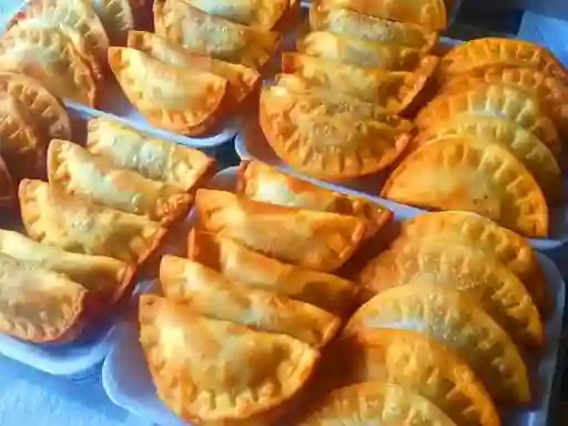 Combo empanaditas de queso x4