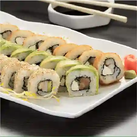 Tabla de 30 Piezas con Gyozas.