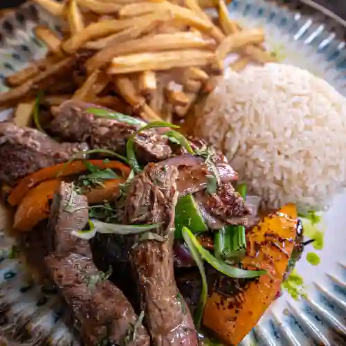 Lomo Saltado