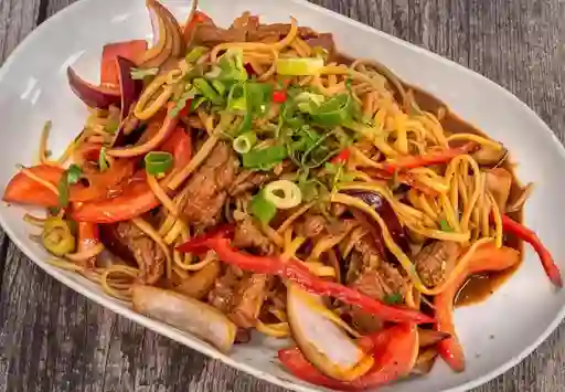 Tallarin Saltado Mixto