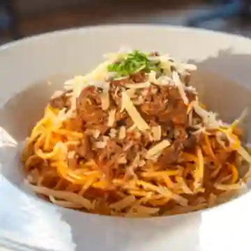 Tallarines con Mechada