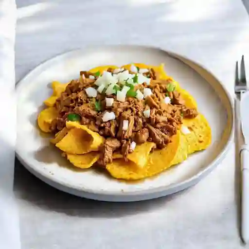 Chilaquiles De Cochinita