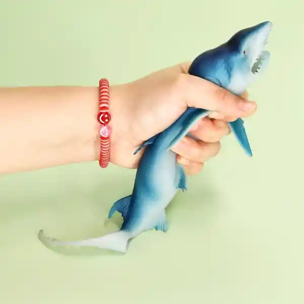 Tiburón Apretable Cambia Color Casaideas