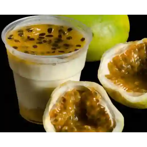 Torta de Yogurt con Maracuyá