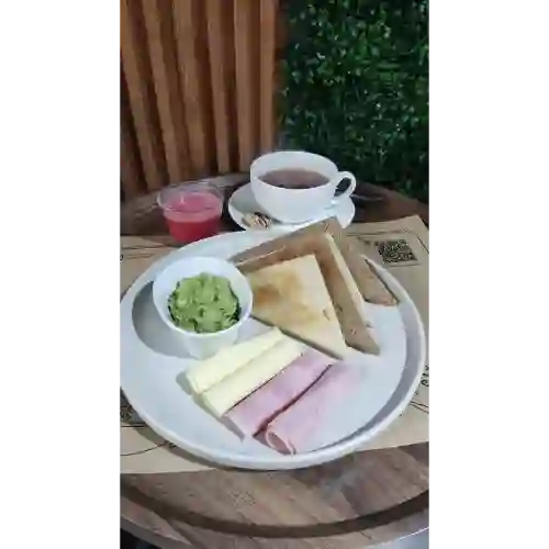 Toast Premium - Palta - Jamón (combo)