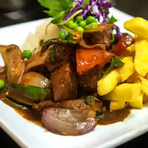 Lomo Saltado