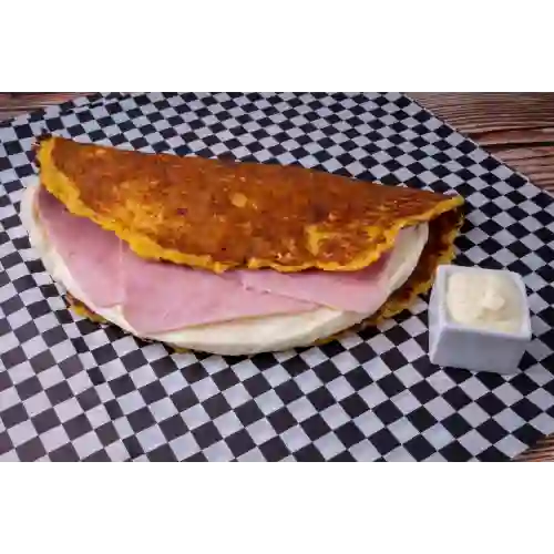 Cachapa queso de mano y jamón