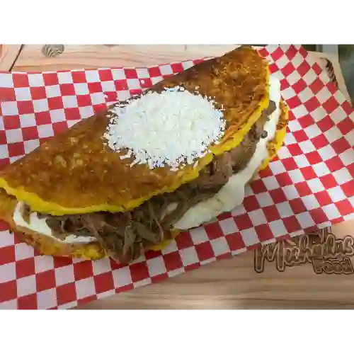 Cachapa Mechada Food