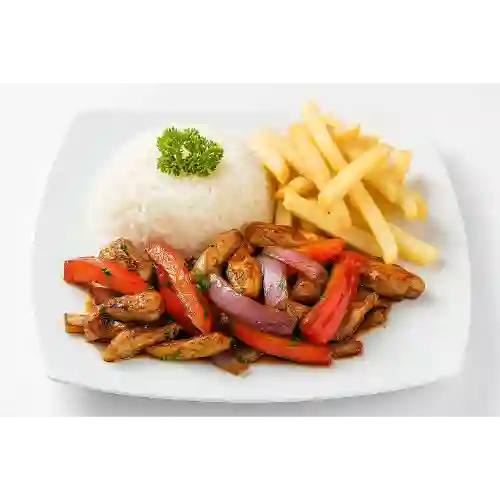 Pollo Saltado