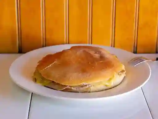 Barros Luco (Hallullón)