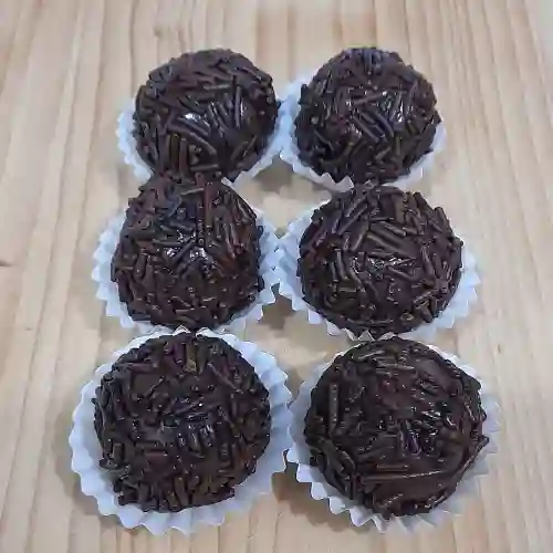 6 Brigadeiros