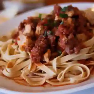 Pasta a Elección con Salsa Meatys