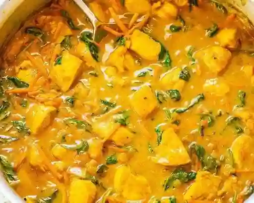 Curry Amarillo de Pollo