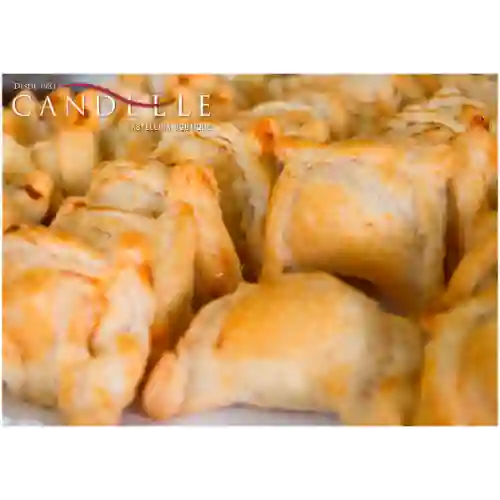 Empanada Mil Hojas con Queso