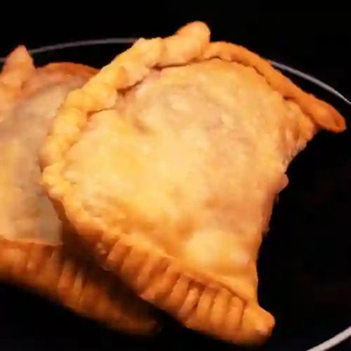 Empanada Pulled Pork- Queso