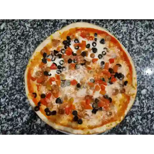 Pizza la Reina 30 Cm