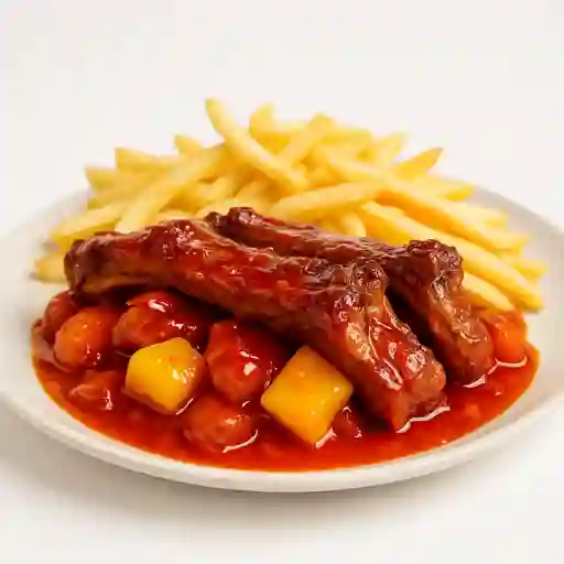 Costillar Cantonés y Papas Fritas