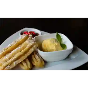 Churros con Helado