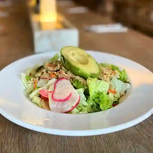 Insalata quinoa y palta