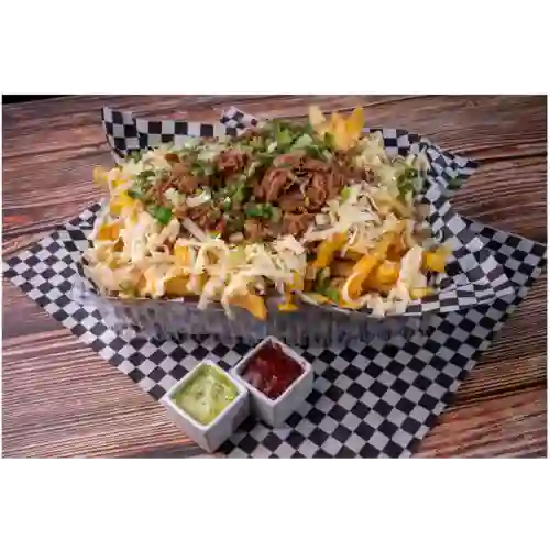 Paps Fritas con Mechada