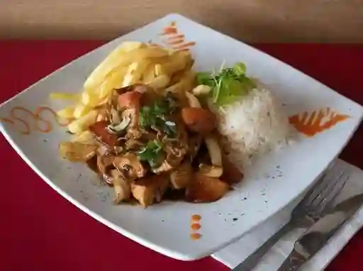 Saltado de Mariscos